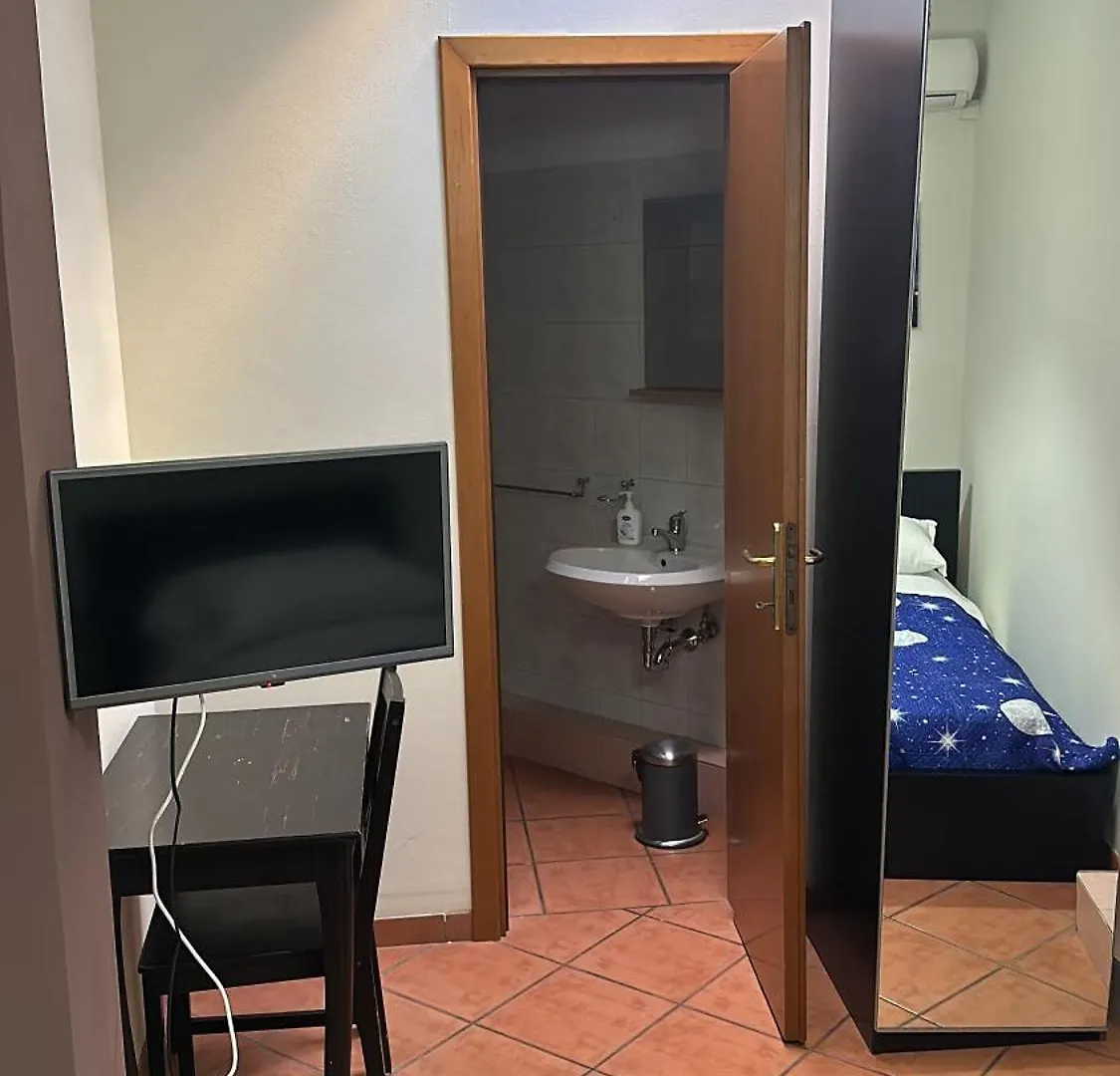 Happy House Hotel Roma
